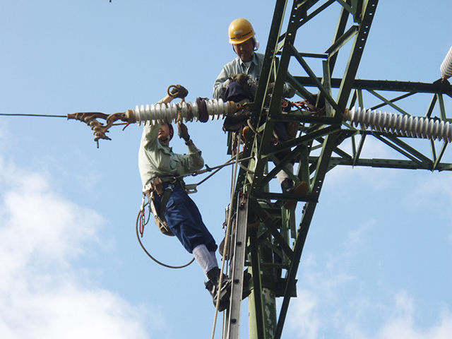 電力会社変電設備